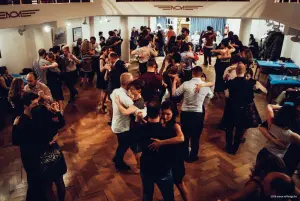 Tango Glossary: The Essential Argentine Tango Dictionary